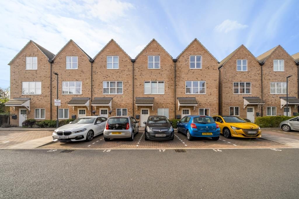 Terraced House