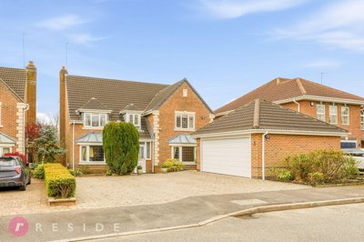 Property on Pargate Chase, OL11 5DZ