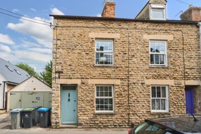 Property on The Crofts, OX28 4AQ