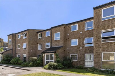 Property on Weimar Street, SW15 1SY