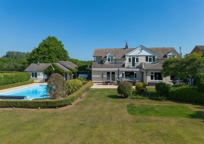Property on Thicknall Lane, DY9 0HN