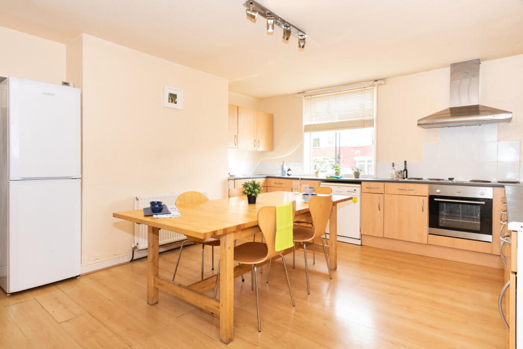 Terraced House