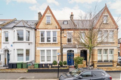 Property on Narbonne Avenue, SW4 9JP