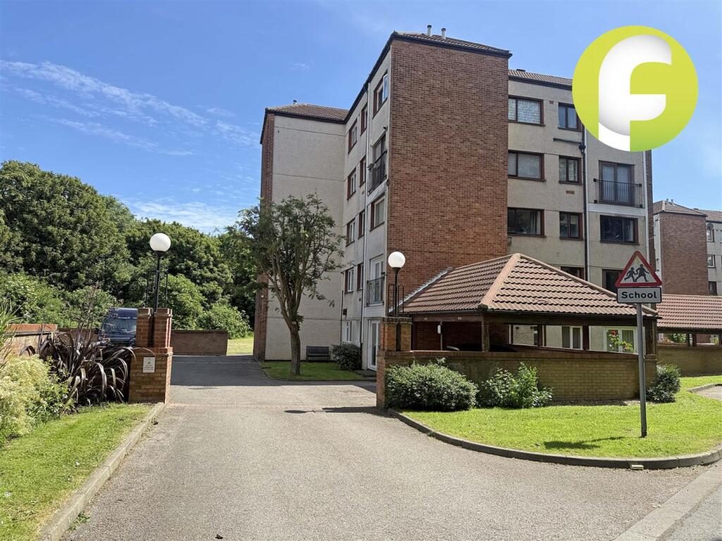 Property main image