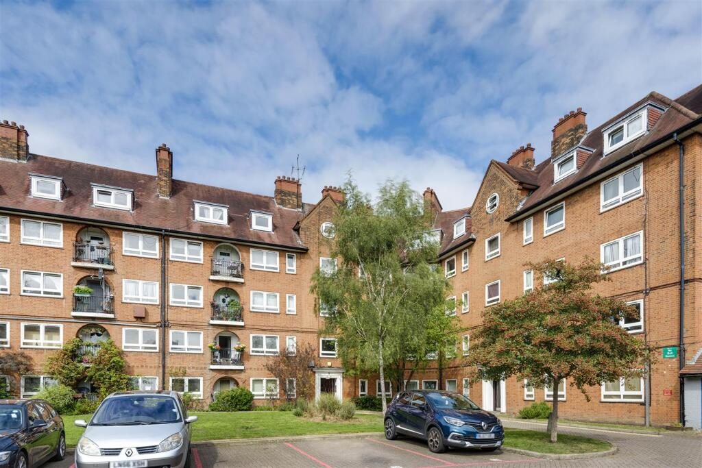 Property main image