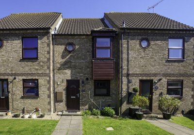 Property on Longcroft, IP11 9QH
