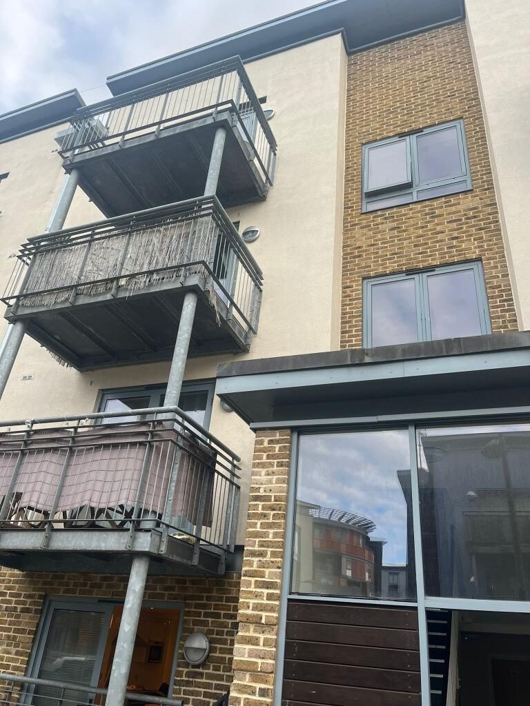 Flat