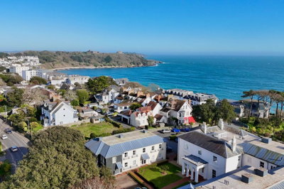 Property on TR11 4AN