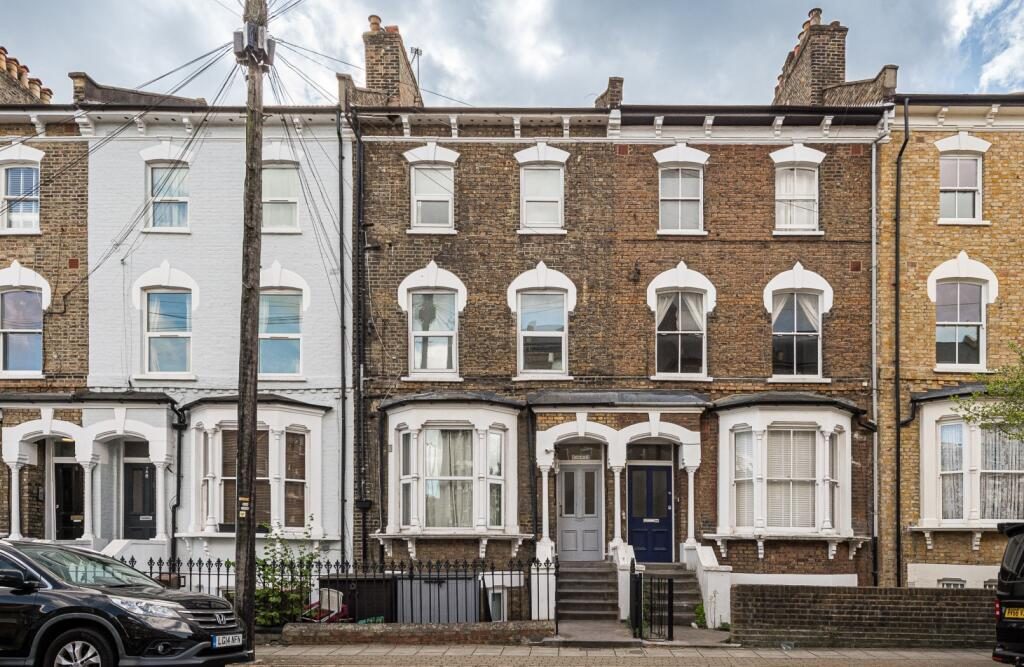 Terraced House