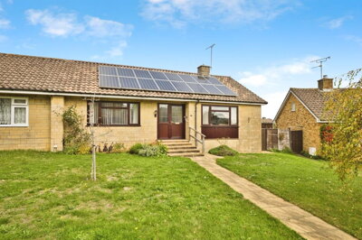 Property on Higher Beadon, TA16 5QU