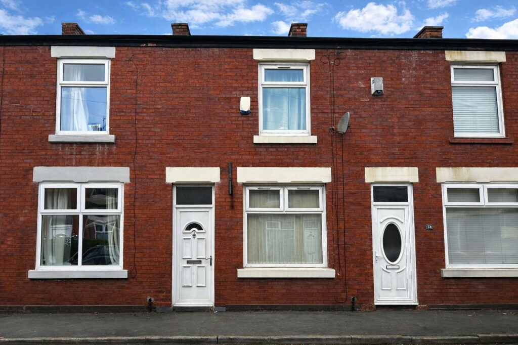 Terraced House