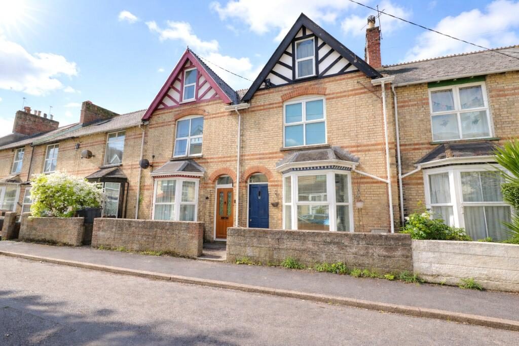 Property main image