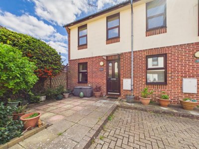 Property on Albert Road, PO6 3DD