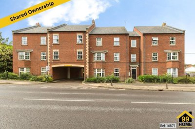 Property on London Road, NN12 6DA