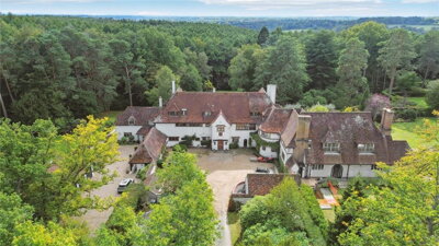 Property on Nightingales Lane, HP8 4SN