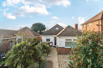 Property on Kings Road, BN42 4RJ