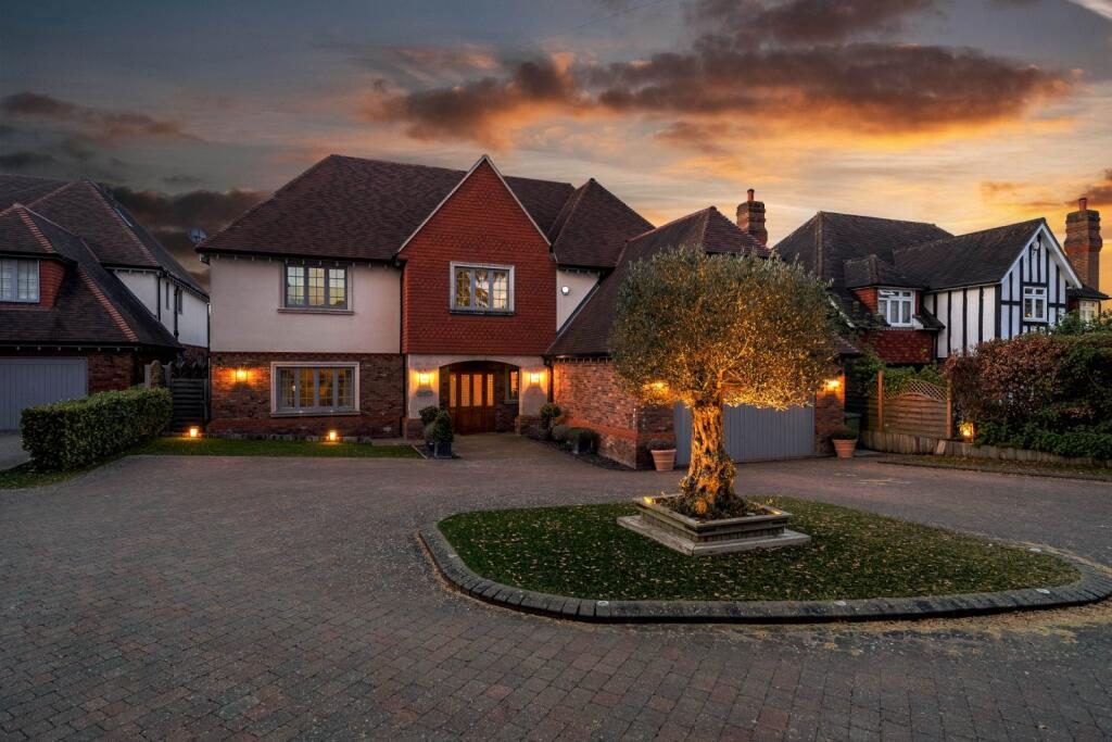 Detached House