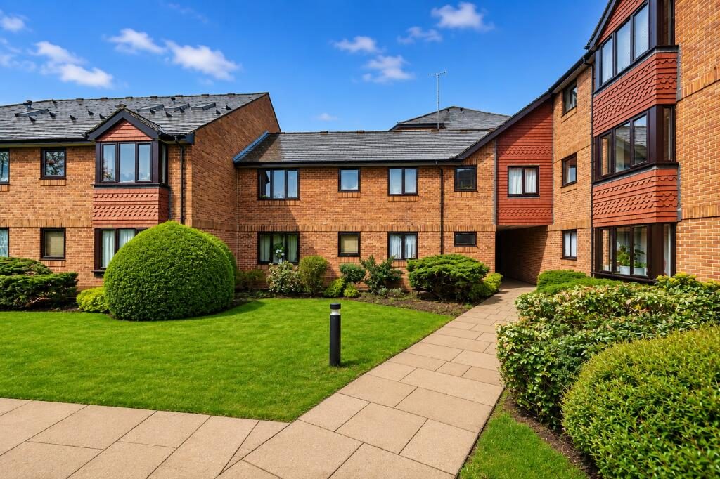 Property main image