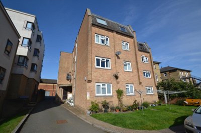Property on PO33 2JX