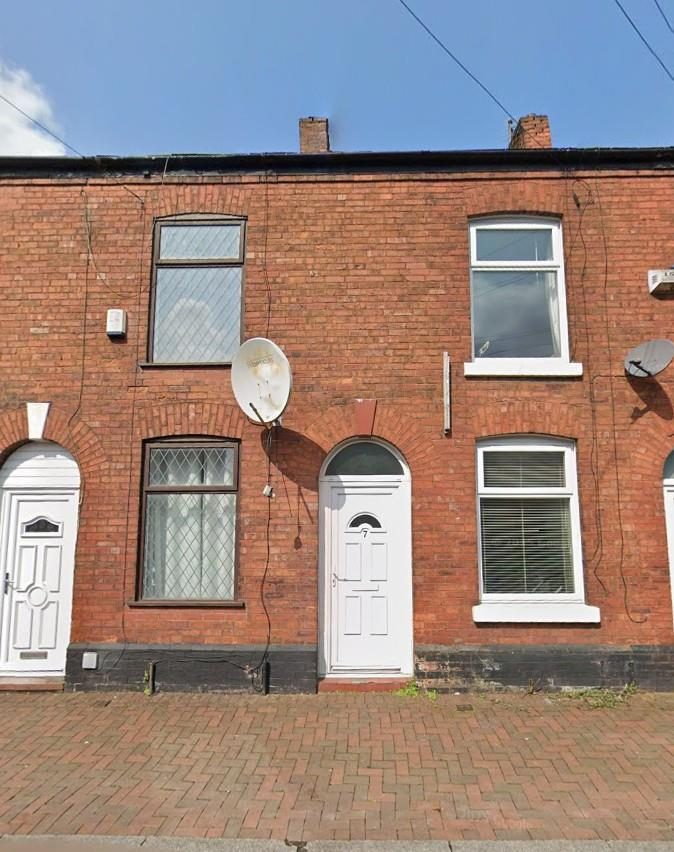 Terraced House
