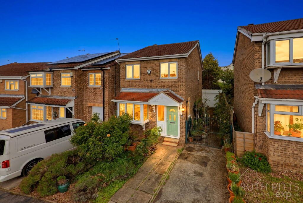 Property main image