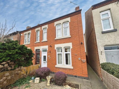 Property on Enderby Road, LE8 4GD