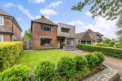 Property on Kilham Lane, SO22 5PT