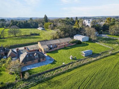 Property on Hadzor Church Road, WR9 7DS