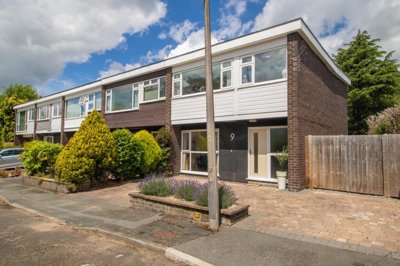 Property on CH2 1HA