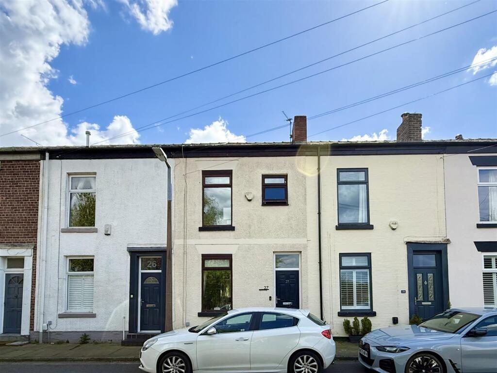 Terraced House