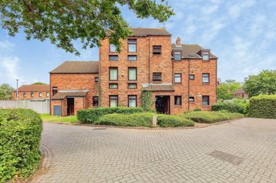 Property on Barton Close, PE4 7PW