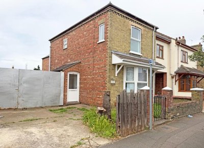 Property on Harris Street, PE1 2LZ