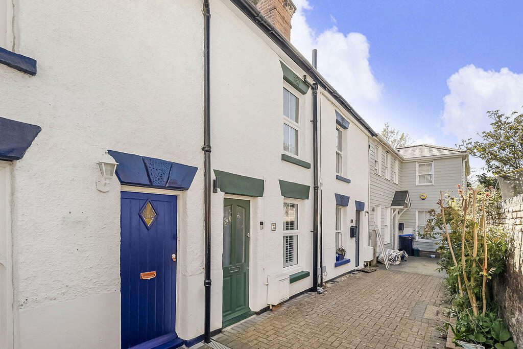 Terraced House