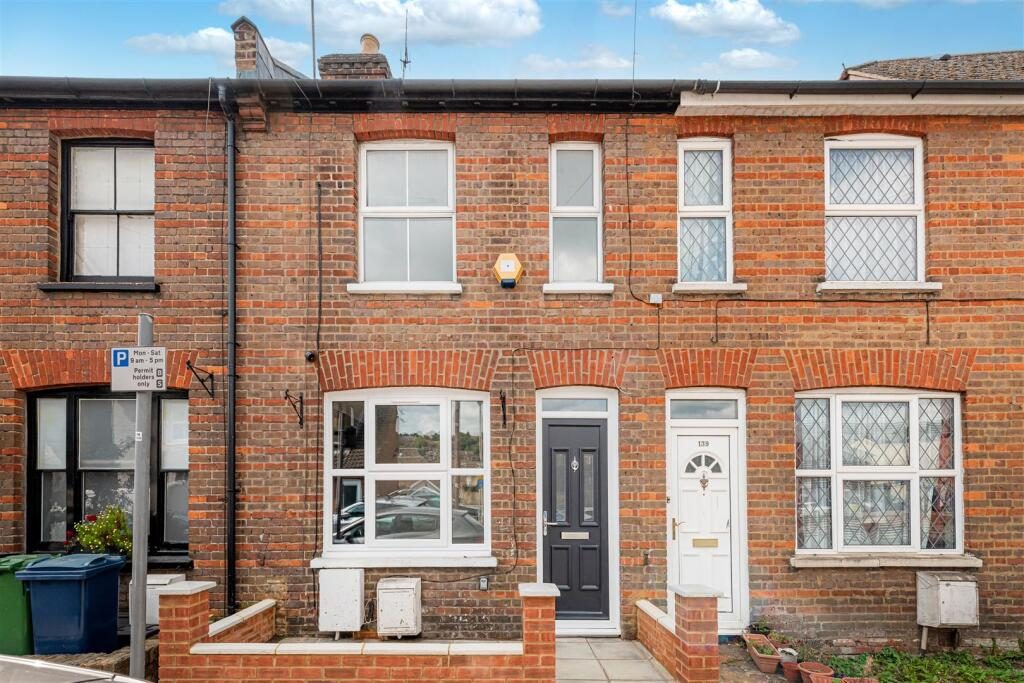 Terraced House