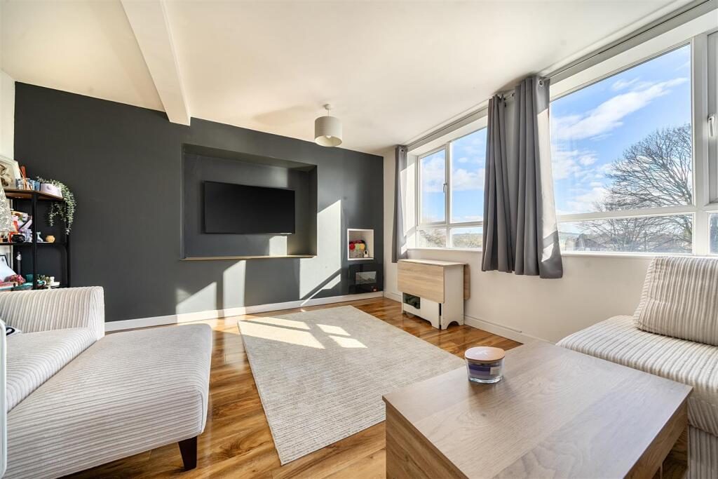 Maisonette