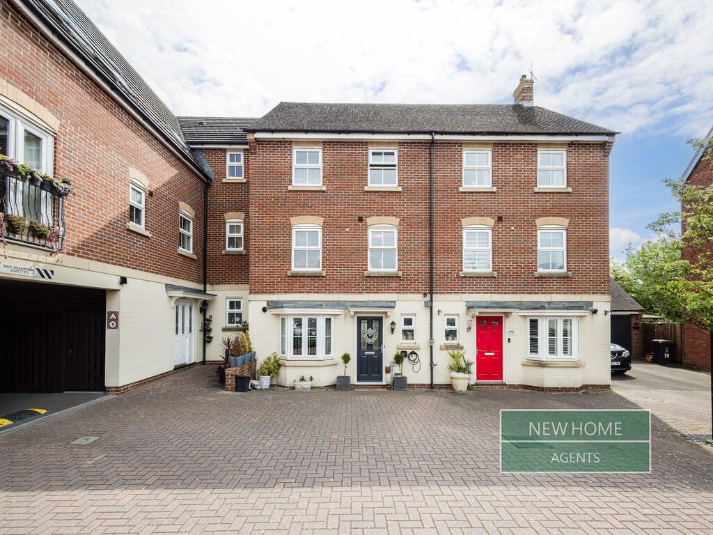 Terraced House