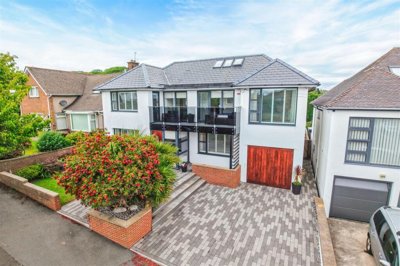 Property on CF62 6SY