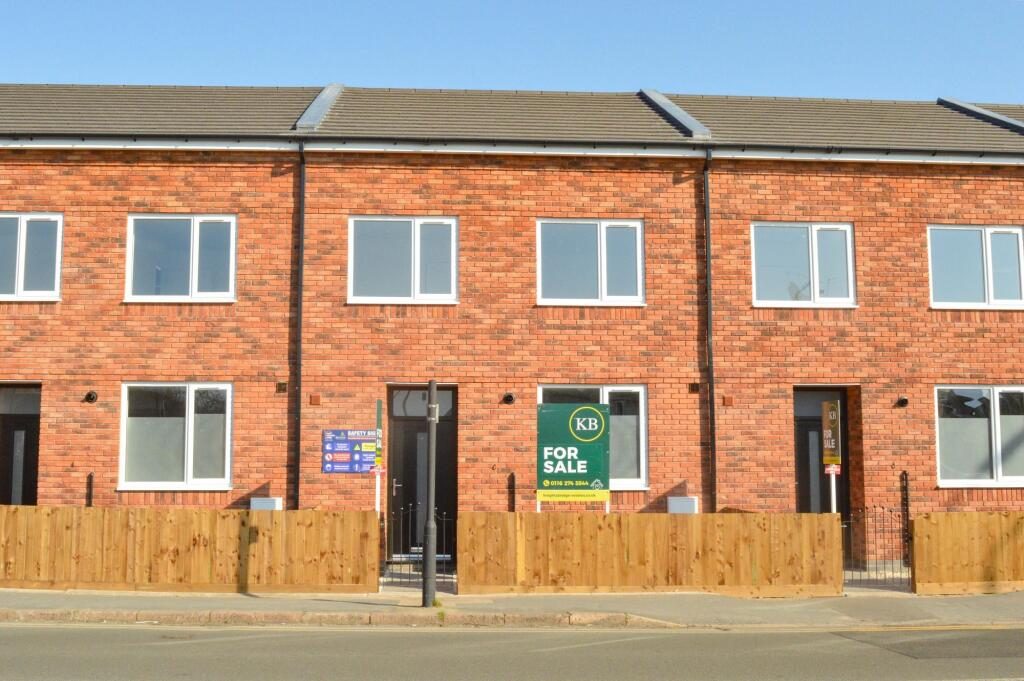 Terraced House