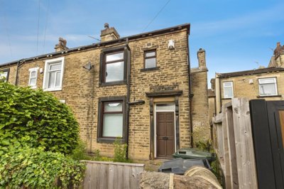 Property on Town Gate, BD12 9NX