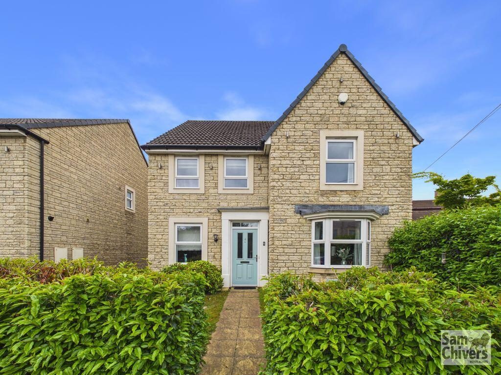 Property main image