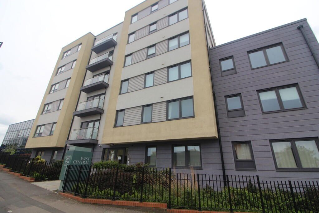 Property main image