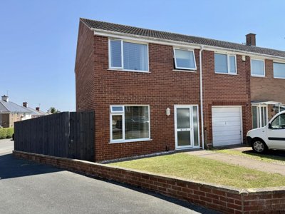 Property on EX4 1NQ