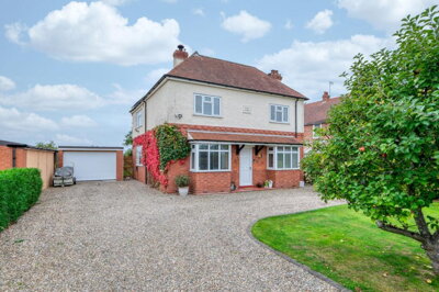 Property on Moseley Road, WR2 6NJ