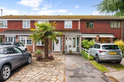 Property on Manor Close, PO17 5BZ