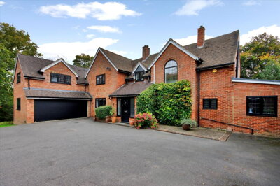 Property on Bidborough Ridge, TN4 0UT