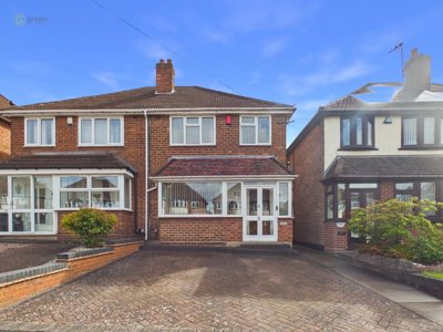 Property on Glenmead Road, B44 8UE