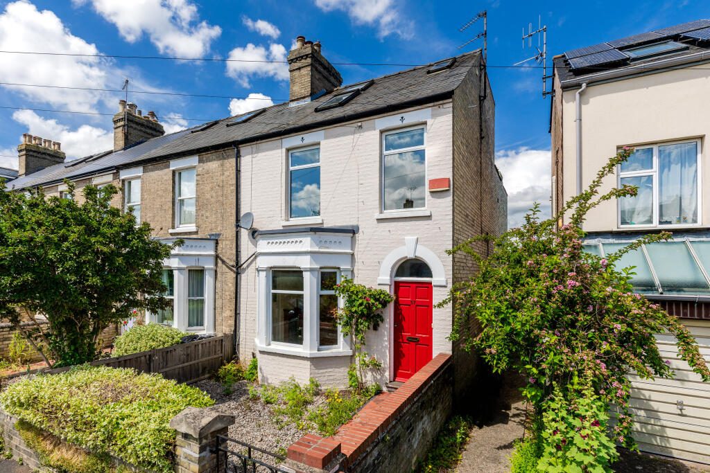 Property main image