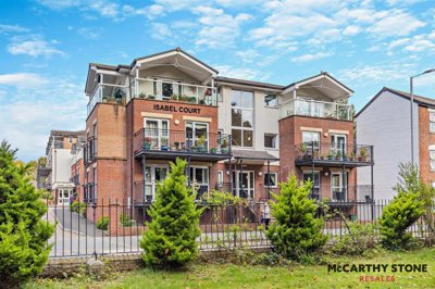 Property on Cowick Street, EX4 1FL