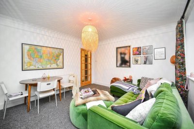 Property on London Road, BN1 6RN