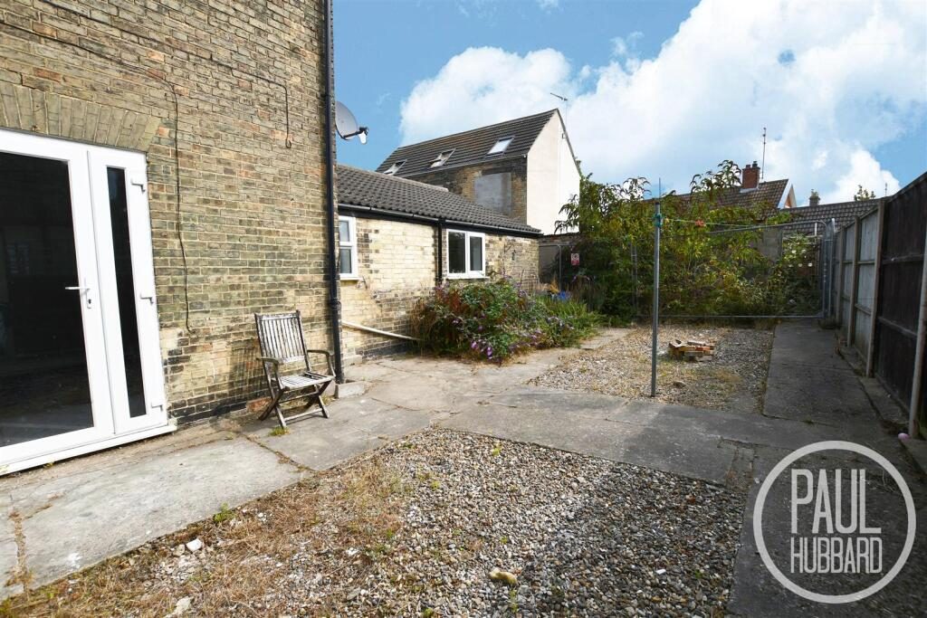 Property main image